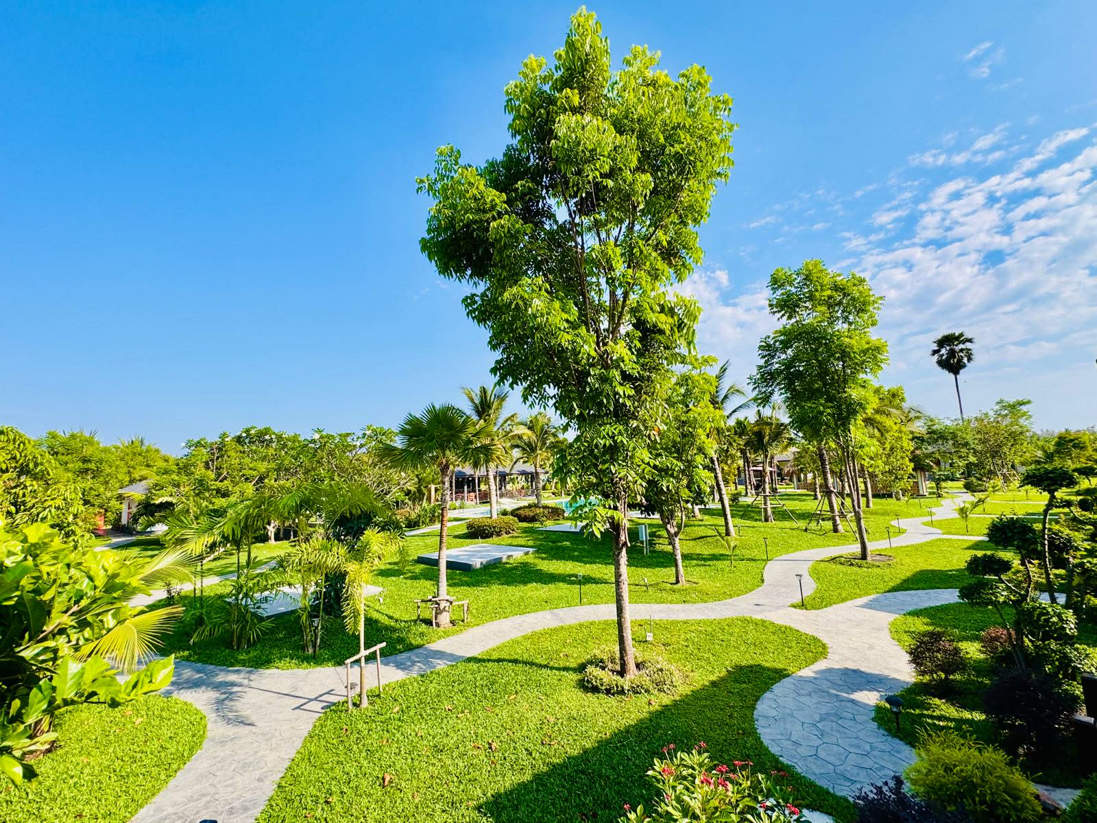 Phumitat Resort Background